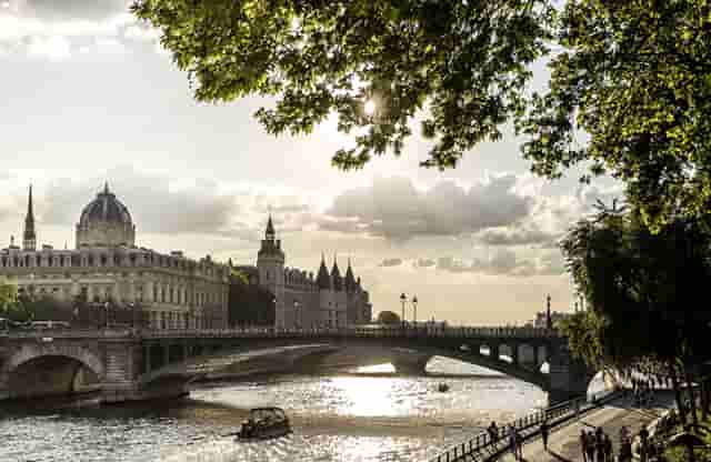 涛女郎的老公是谁