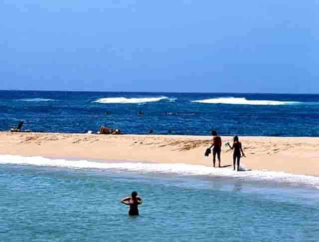 最新时尚发型着装搭配技巧