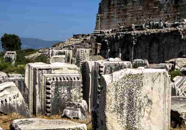 韩国女明星秋冬穿搭(韩国女明星穿搭图片)