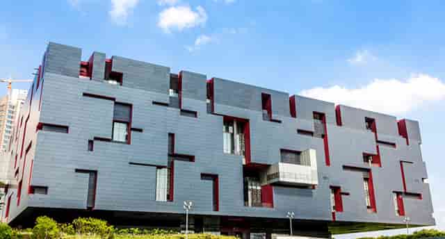 冬季女生时尚穿着搭配技巧(冬季女生公务员面试穿着搭配图片)